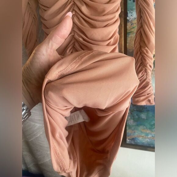 House of CB short dress long sleeve soleil color size small - Picture 8 of 9